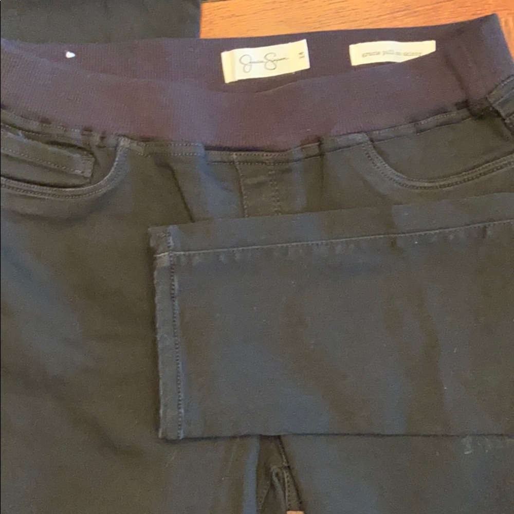 Jessica Simpson size 14 Gracie Pull on Skinny